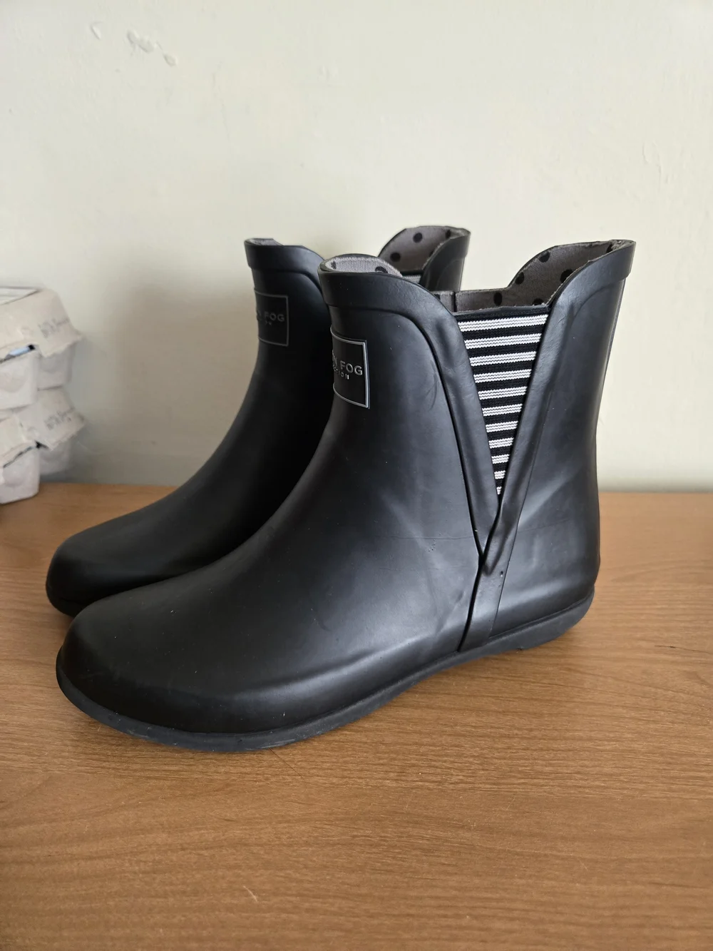 London Fog Women's Black Short Rain Boots